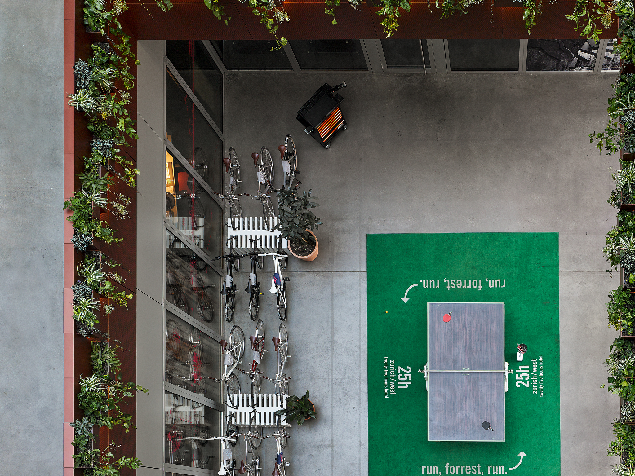 Ping Pong @25hours H Ping Pong @25hours H