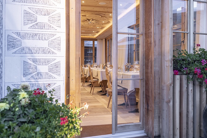 Restaurant La Stüvet Restaurant La Stüvet