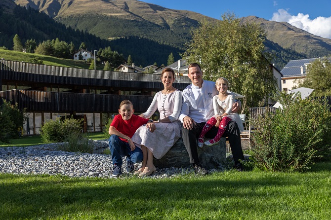 Familie Cadonau Familie Cadonau