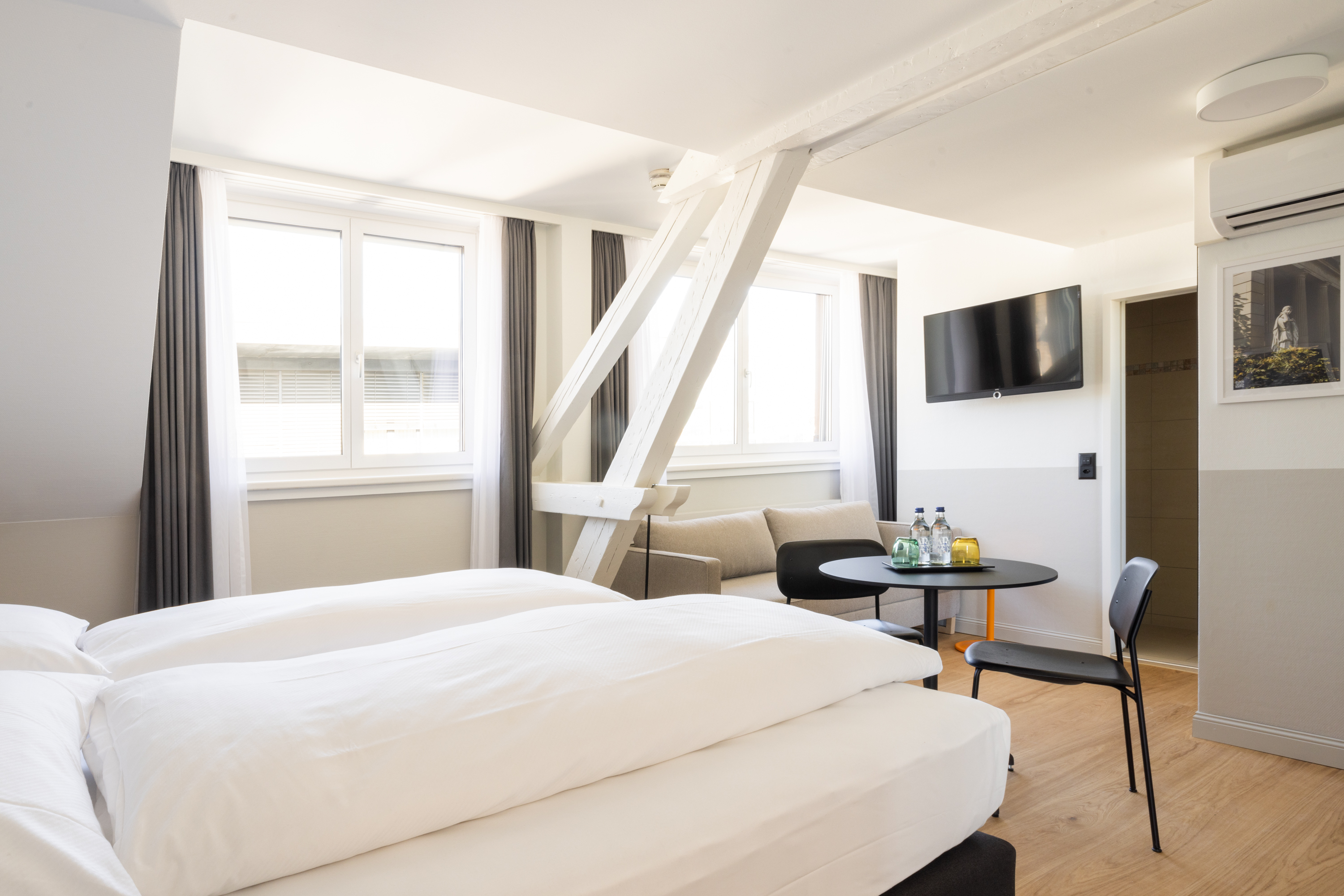 Fred Hotel Zürich Hauptbahnhof – Bild
