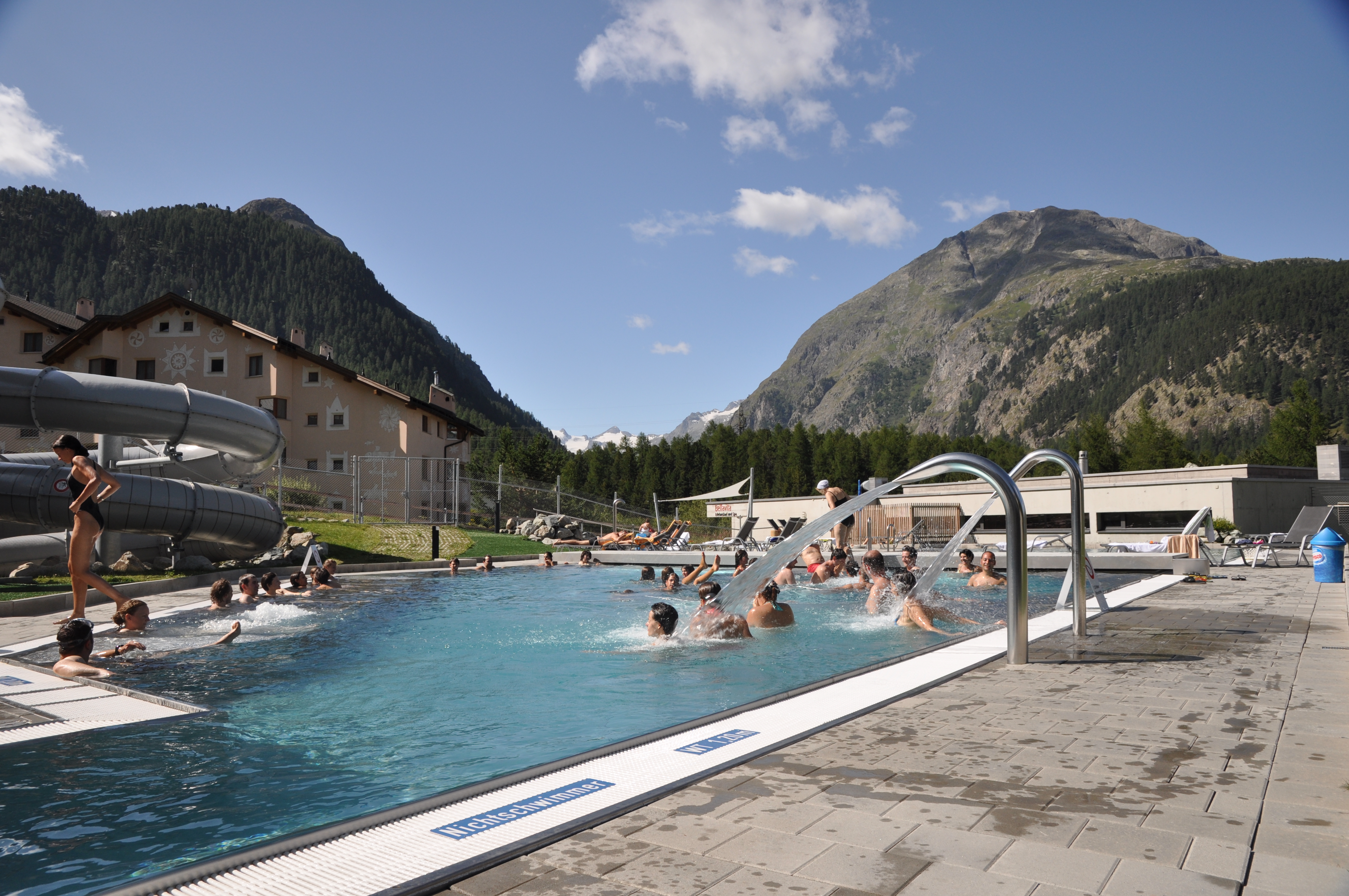 Hallenbad im Dorf ab Hallenbad im Dorf ab