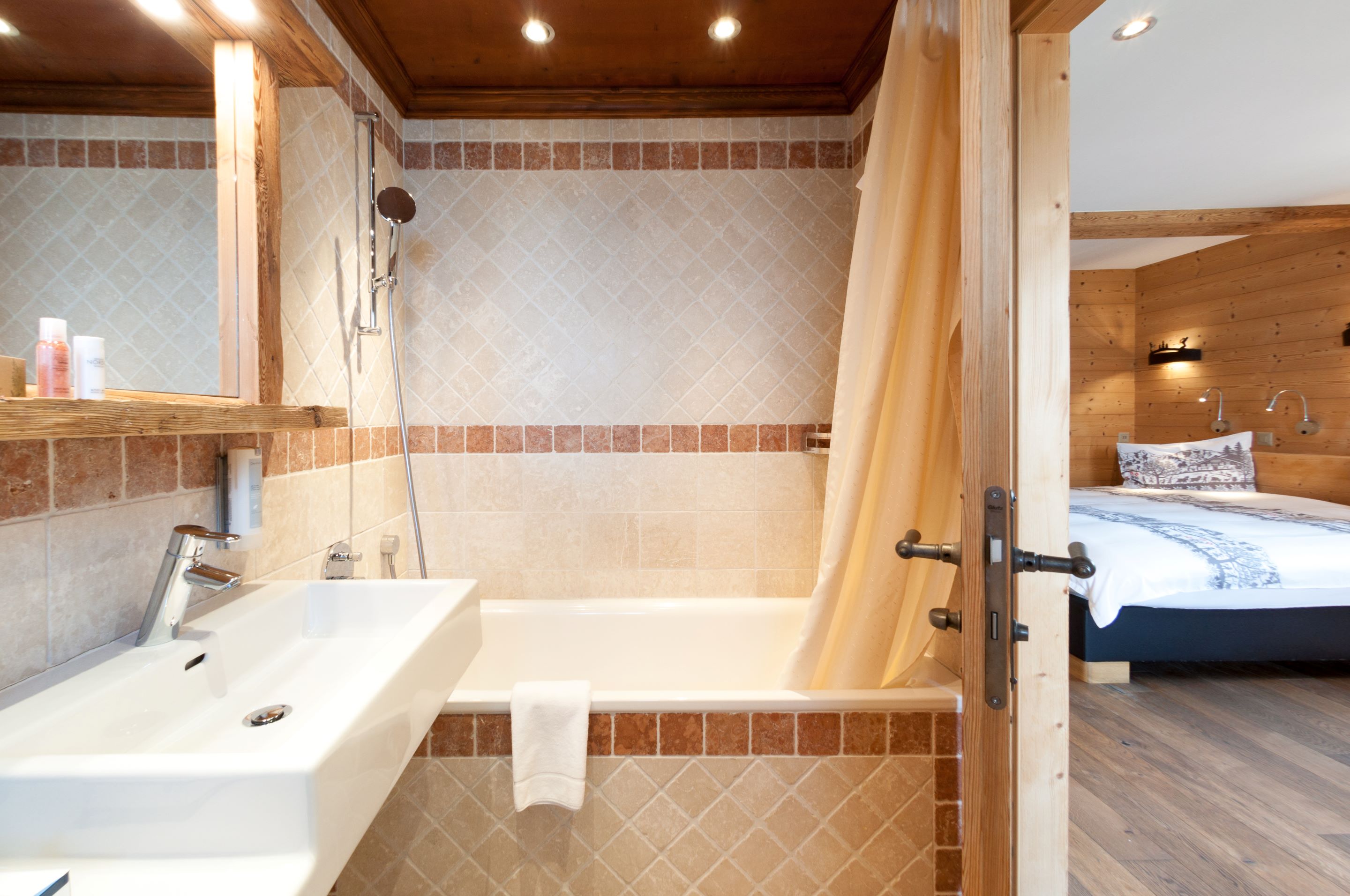 CHAMBRE DOUBLE CHAMBRE DOUBLE