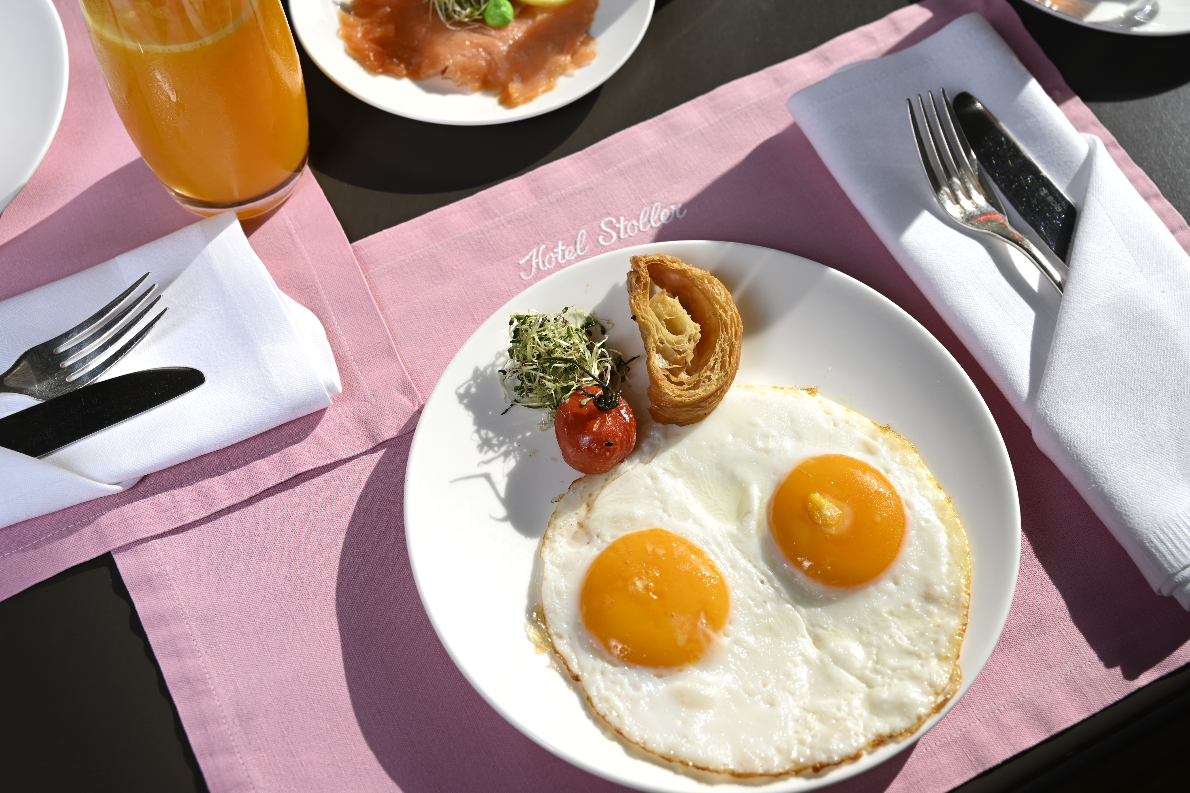 À-La-Carte Frühstück À-La-Carte Frühstück