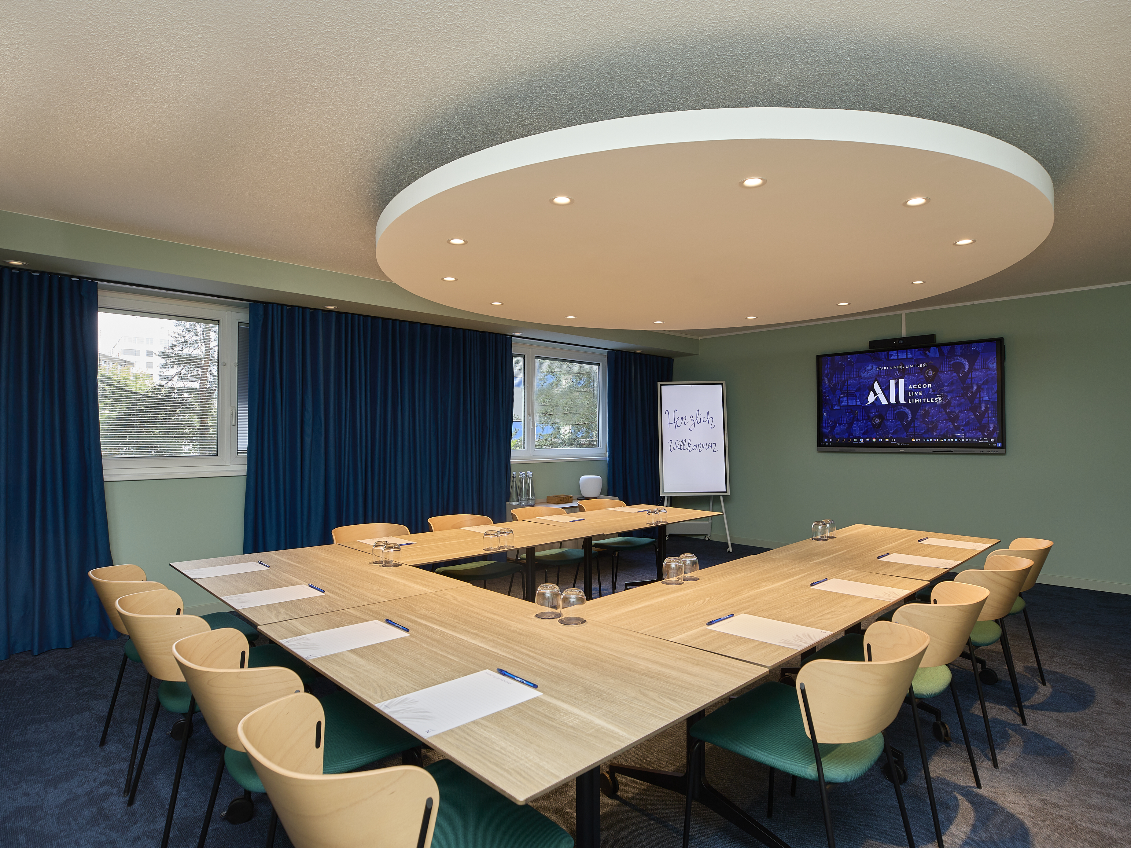 Novotel Zürich City West – Bild