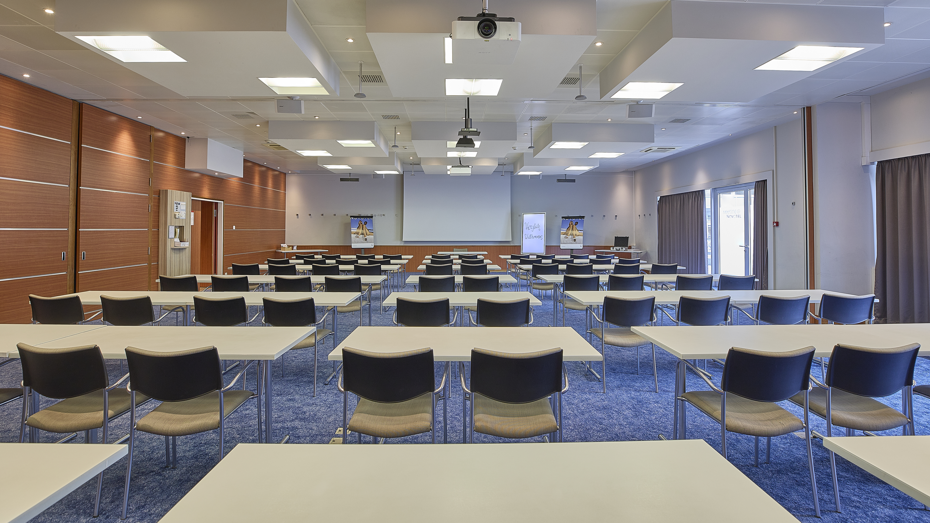 Novotel Zürich City West – Bild