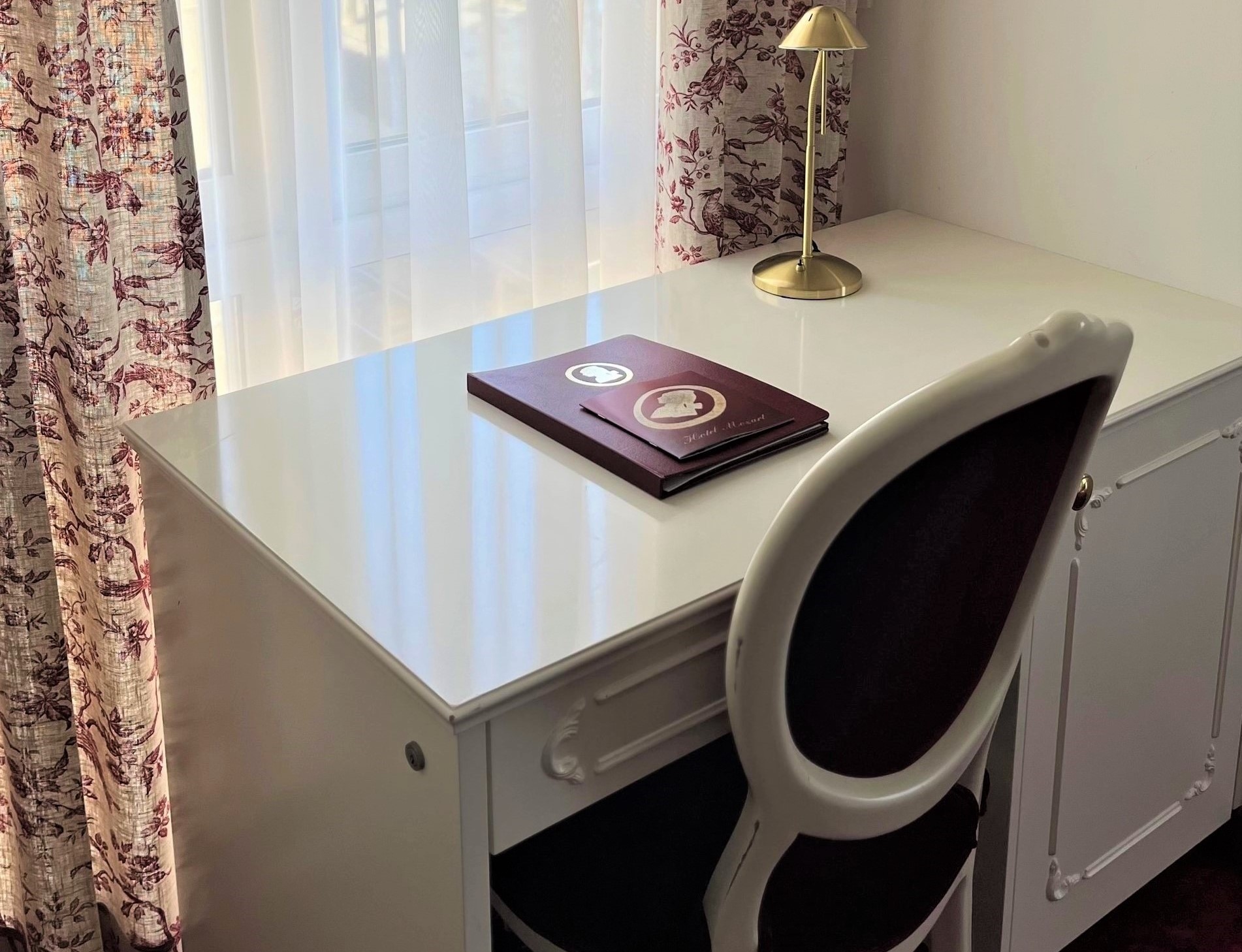 Grandlitzimmer 3rd St Grandlitzimmer 3rd St